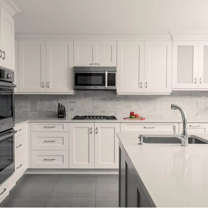 Portas Shaker Madeira Sólida Despensa Personalizada Pvc Simples Multifuncional Gabinete de Cozinha de Escritório