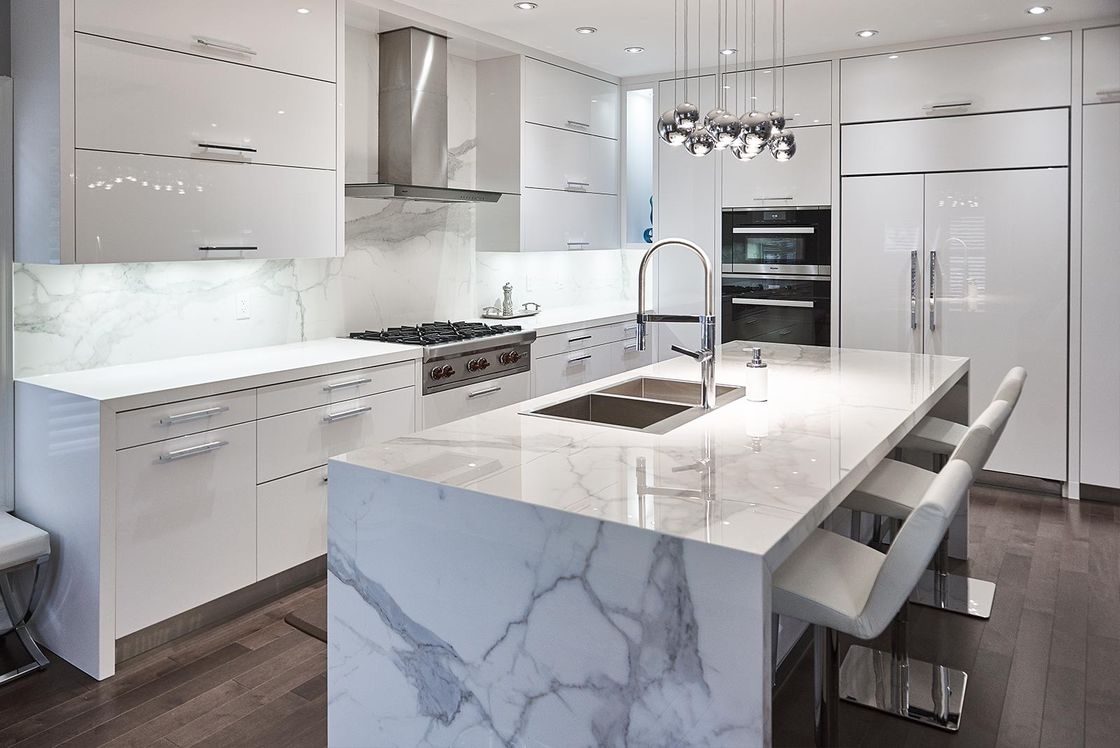 Armário de cozinha customizado de alta qualidade com Blum Hardware
