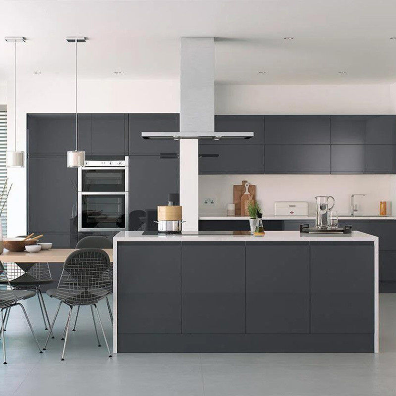 Armários de cozinha modulares YALIG personalizados com hardware e gavetas Blum