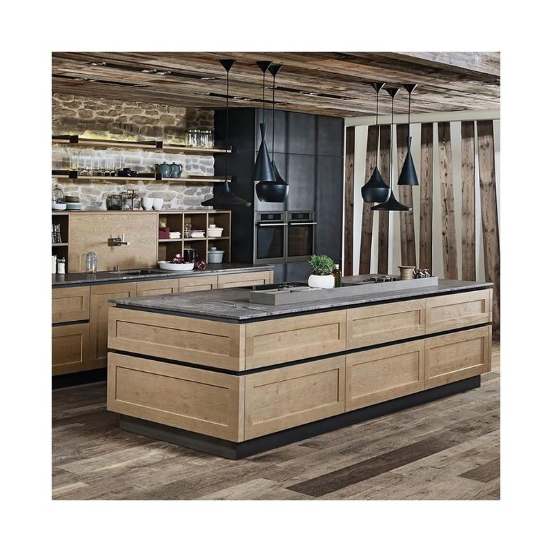 Armários de cozinha de madeira maciça com bordas de balcão e material de porta de MDF