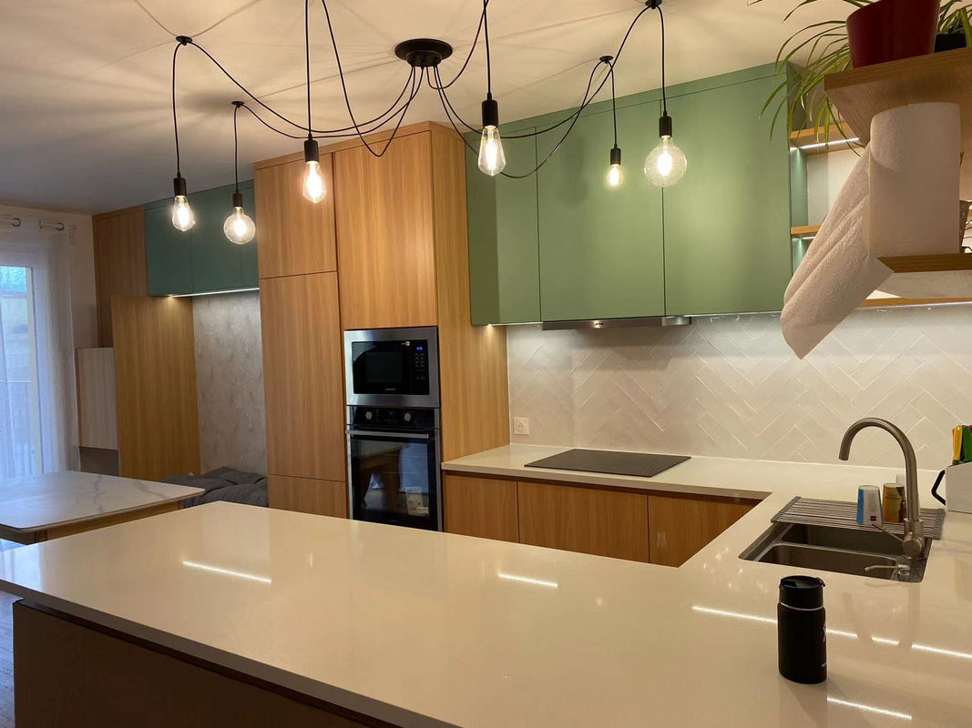 Armário de cozinha de porta única com acabamento de chapa com design de secador de pratos acrílico de alto brilho
