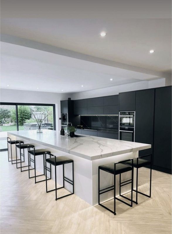 Blum Hardware Modern Design Light Box Gabinete de cozinha para design de cozinha pequena colorida