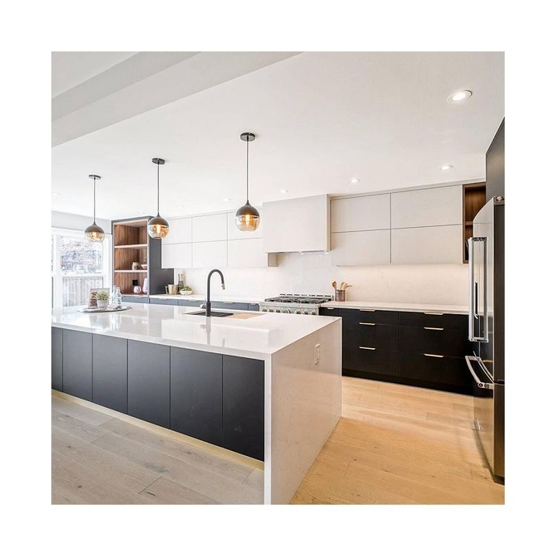 Armário de cozinha modular de design moderno personalizado com portas de acabamento de madeira maciça e laca