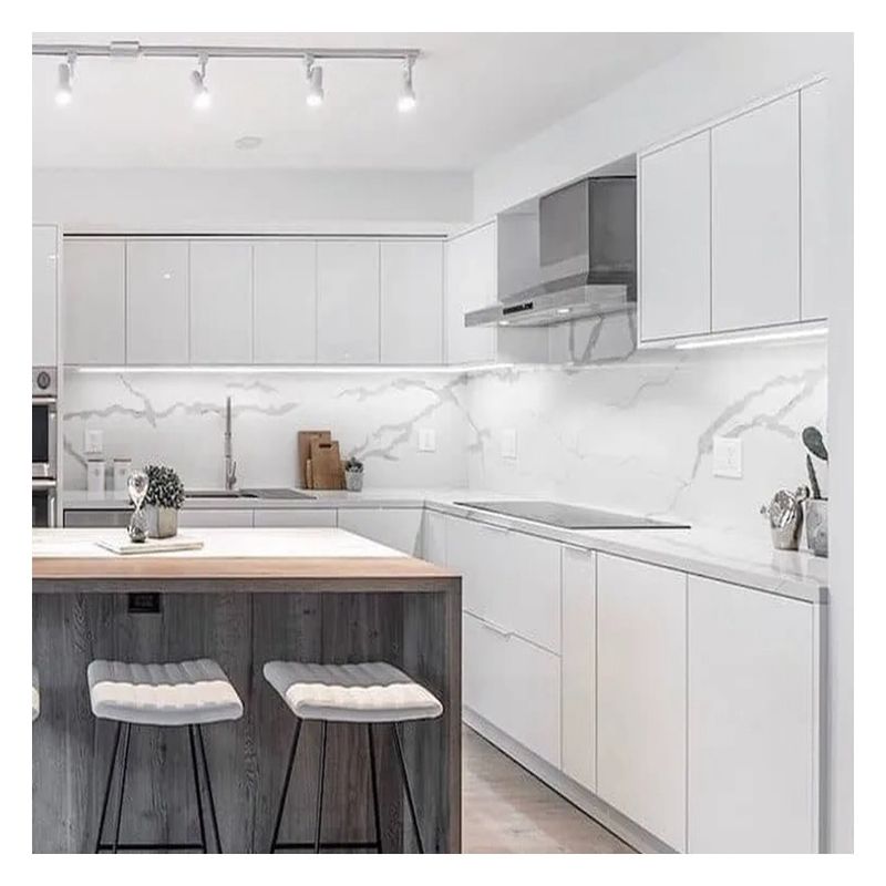 Armários de cozinha de estilo moderno para apartamento