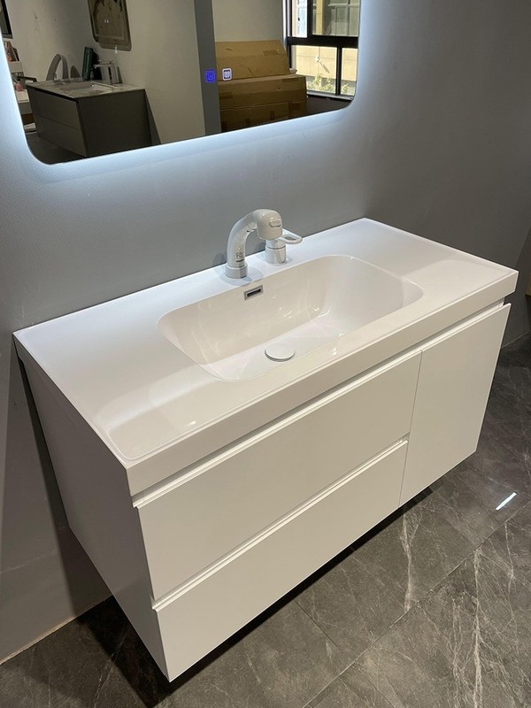 Banheiro montado na parede Vanity com lava-louças estilo romance luxo moderno de madeira maciça estilo euro