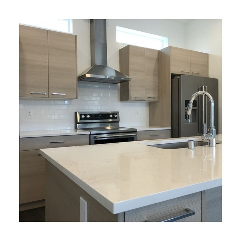 Design de gabinete de cozinha Modular Madeira Sólida Mdf Veneer Laca Finish Madeira de Nozes Cor