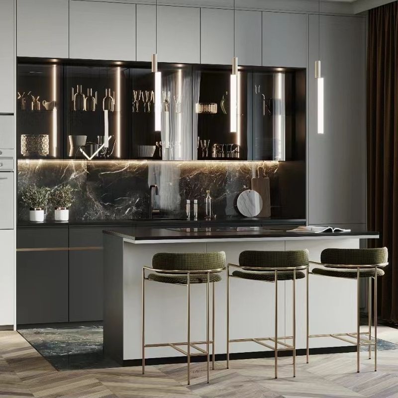 Armário de cozinha de estilo europeu com porta de vidro e estante de parede à prova de fogo