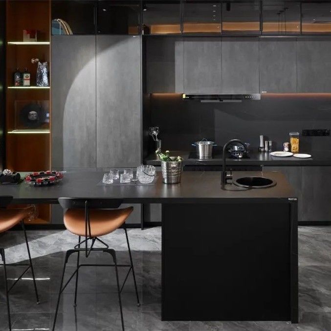 Armário de cozinha de madeira YALIG com resistência à água, resistência ao fogo e hardware Blum