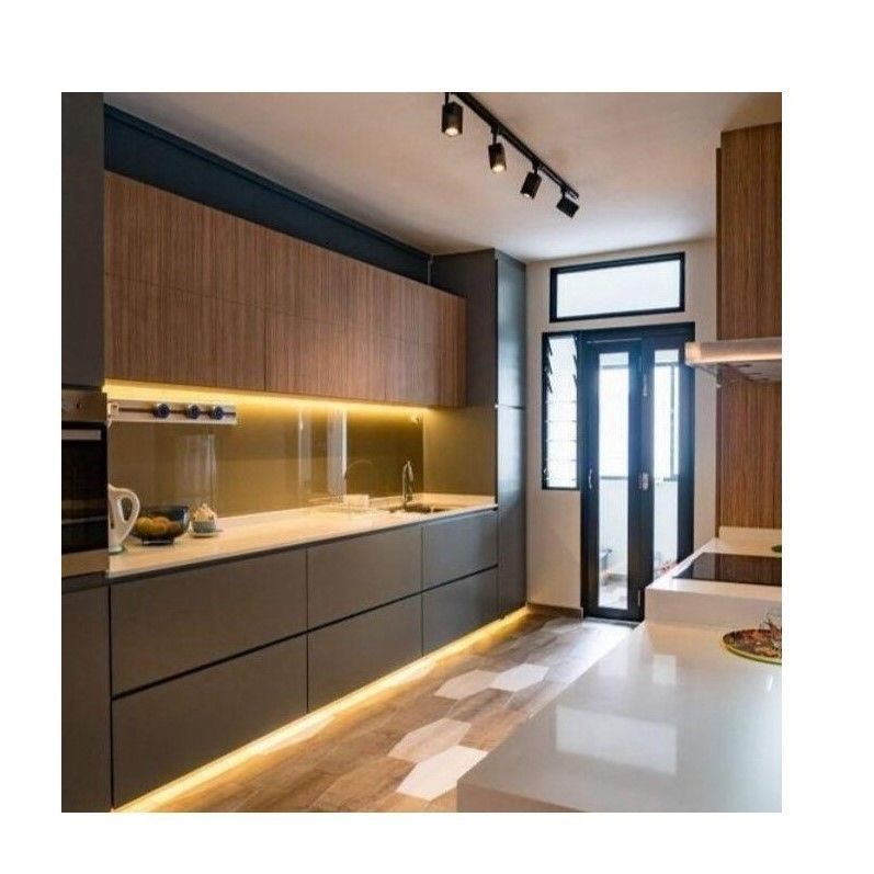 Armário de cozinha de cartão de melamina de design moderno com combinação de cores de facas personalizadas