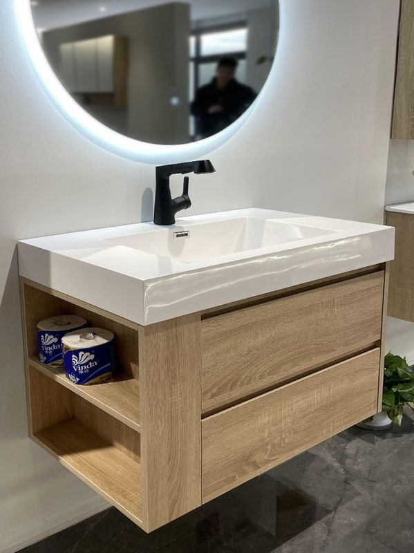 Mobiliário de banheiro de hotel tamanho personalizado impermeável piso de vaidade montado e economizador de espaço