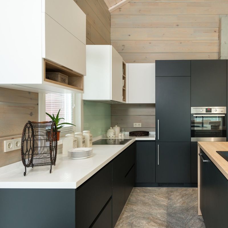 Cesto giratório de canto inteligente adição a armários de cozinha modernos com design modular