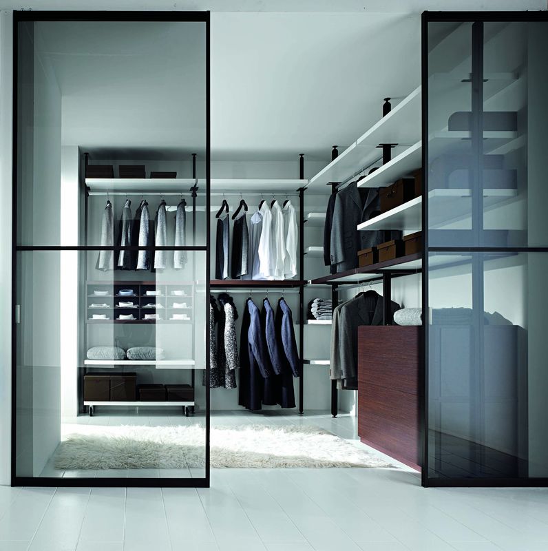 Armário de madeira moderno para quarto contemporâneo YALIG Corredor aberto walk-in essencial